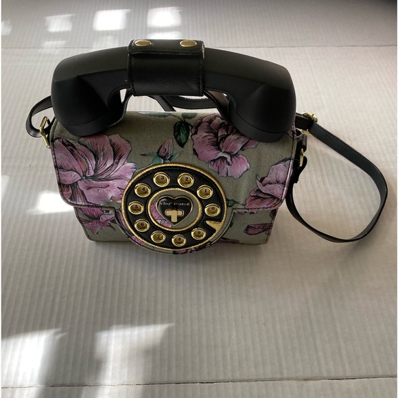 VTG BETSY JOHNSON Denim Painted Roses Telephone 📞 Purse Crossbody - Picture 6 of 14